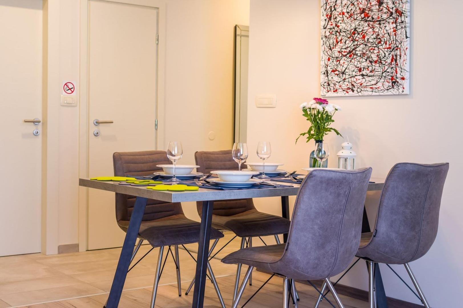 Ema 2Br Apt. In Old Town Centre Zadar Exterior photo