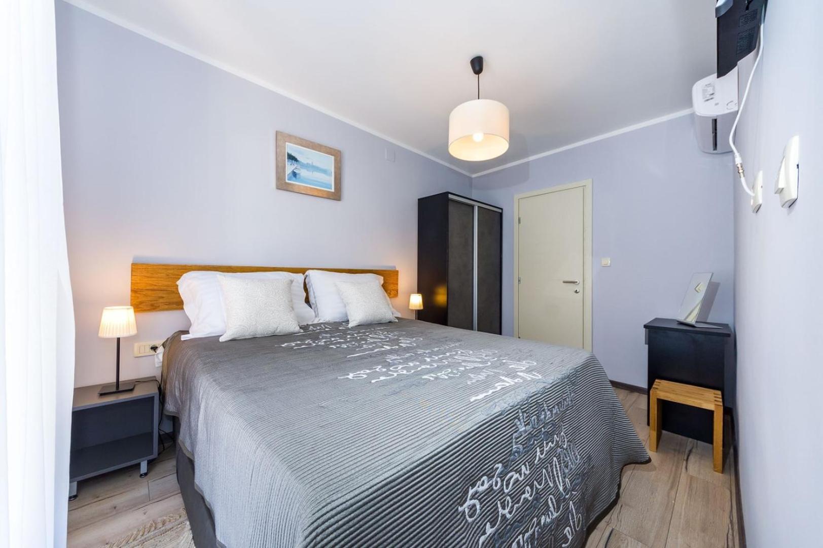 Ema 2Br Apt. In Old Town Centre Zadar Exterior photo