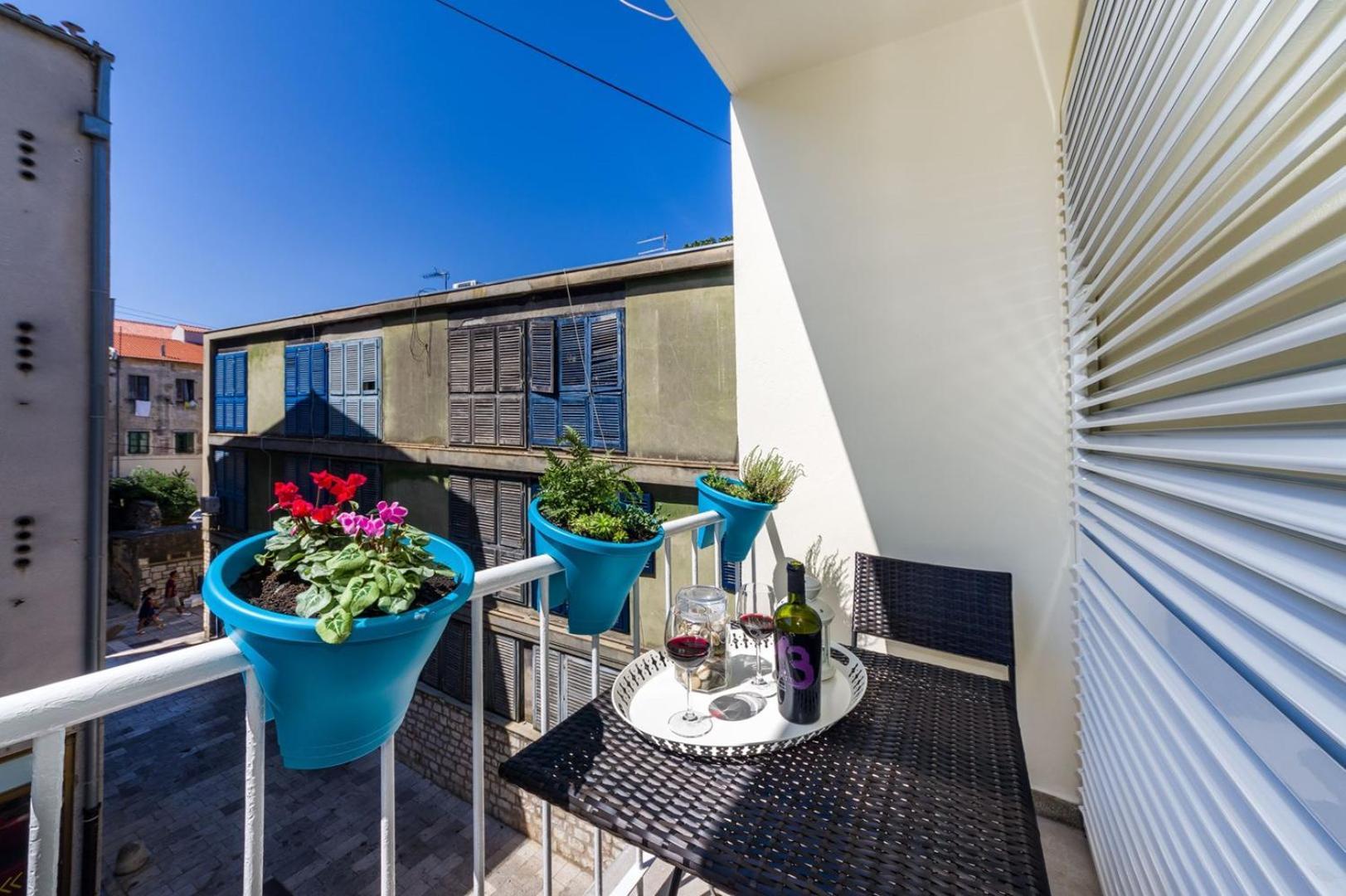 Ema 2Br Apt. In Old Town Centre Zadar Exterior photo